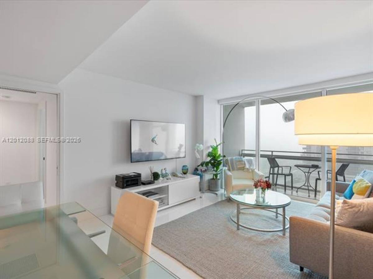 Apartment for rent at 6801 Collins Ave, Miami Beach, FL 33141