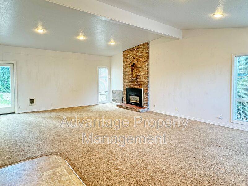 House for rent at 4010 SW Western Blvd, Corvallis, OR 97333