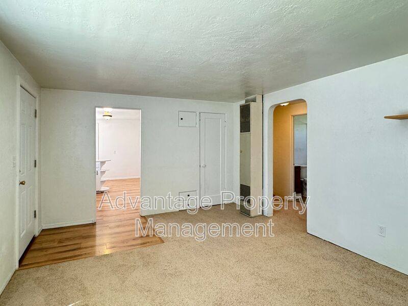 2353 NW Fillmore Ave, Corvallis, OR 97330 - House for Rent - Image 8