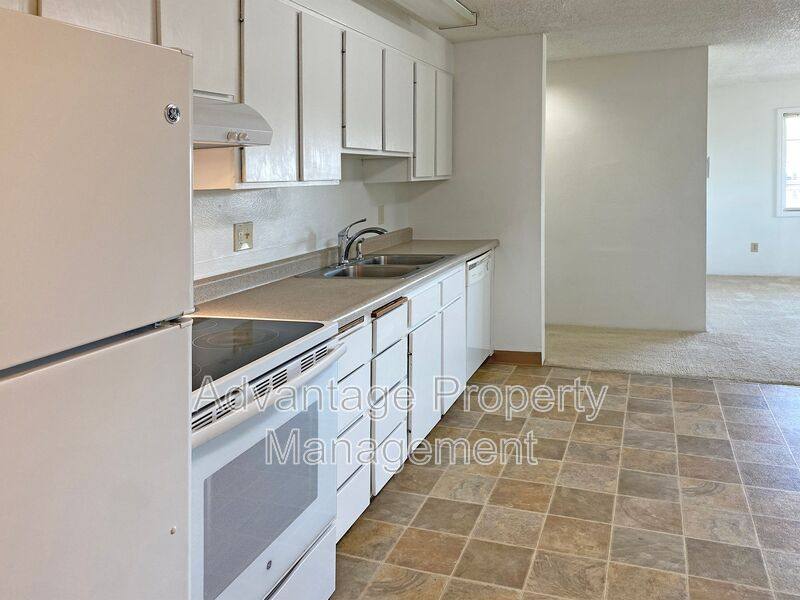Apartment for rent at 975 NW Garfield Ave #1, Corvallis, OR 97330