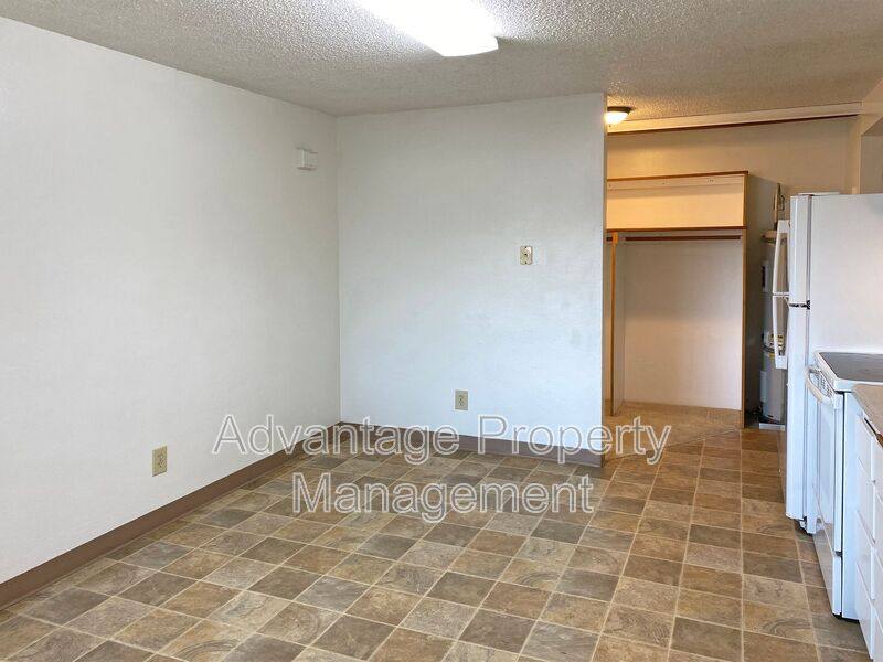 Apartment for rent at 975 NW Garfield Ave #1, Corvallis, OR 97330
