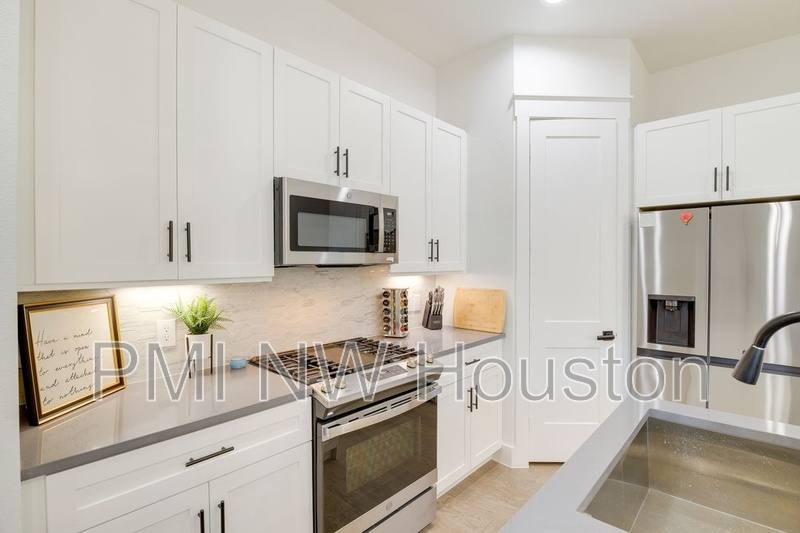 House for rent at 4706 Market St, Houston, TX 77020