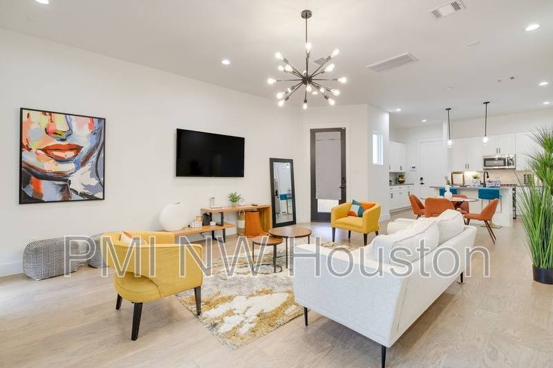 House for rent at 4706 Market St, Houston, TX 77020