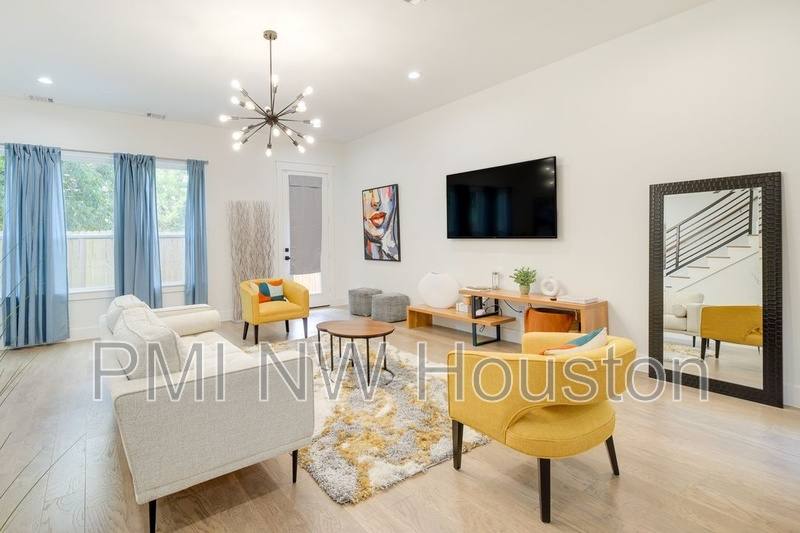 House for rent at 4706 Market St, Houston, TX 77020