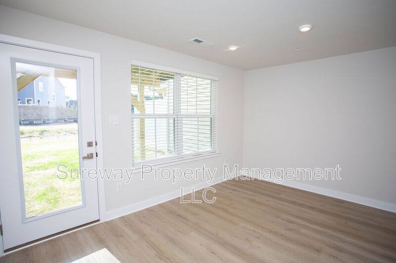 Townhouse for rent at 8 Foxwood Dr, Hainesport, NJ 08036
