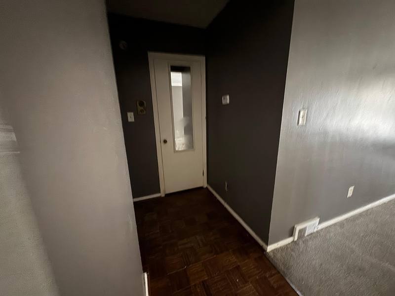 Apartment for rent at 21301 Kingsville St #1, Harper Woods, MI 48225