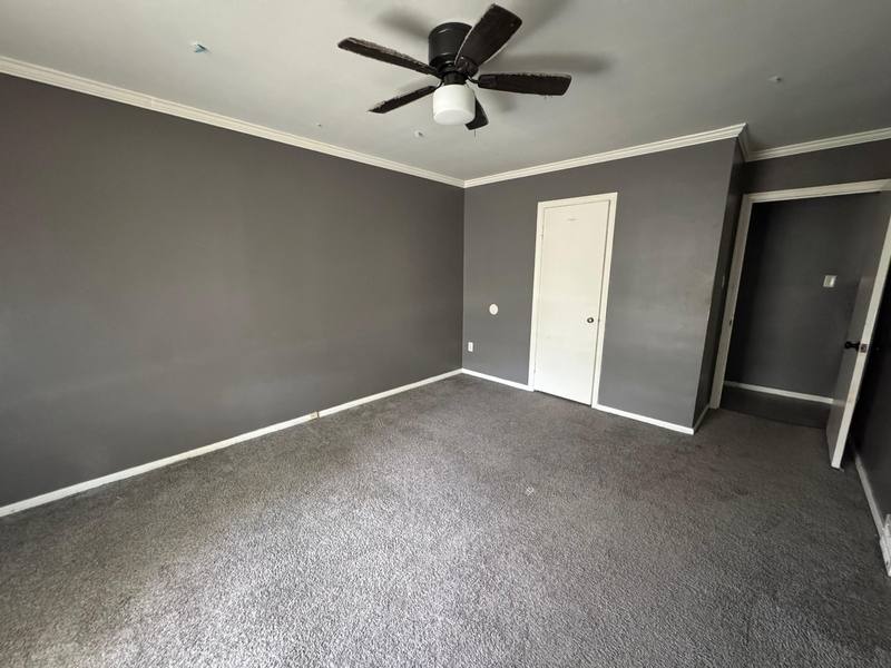 Apartment for rent at 21301 Kingsville St #1, Harper Woods, MI 48225