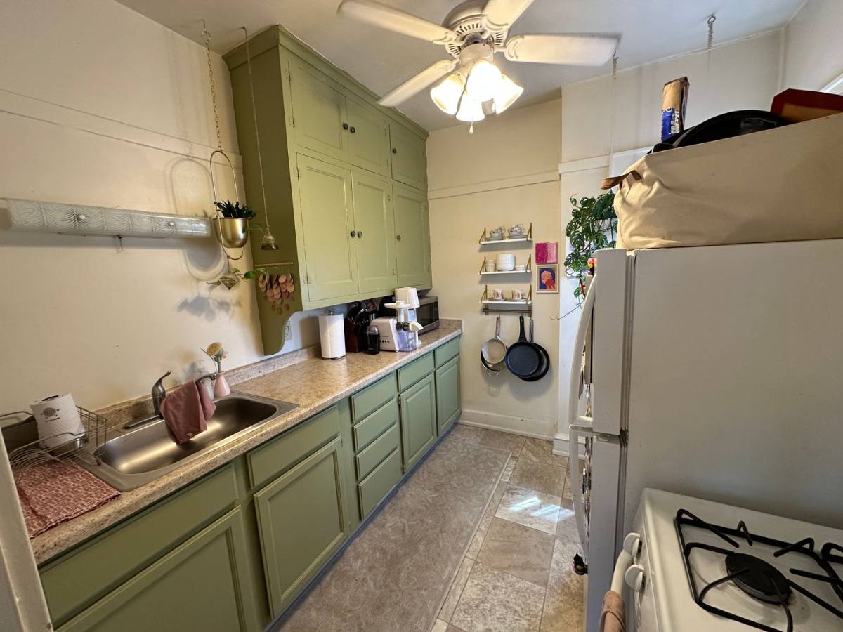 Apartment for rent at 1628 N Franklin Place, Milwaukee, WI 53202