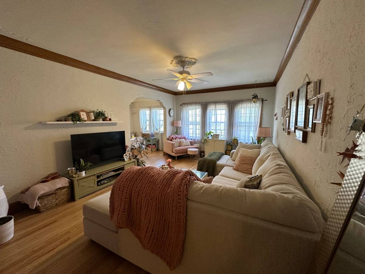 Apartment for rent at 1628 N Franklin Place, Milwaukee, WI 53202