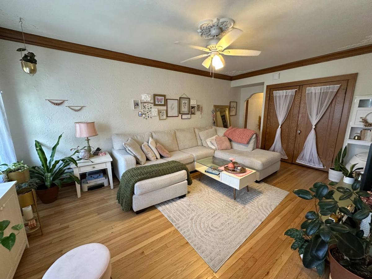 Apartment for rent at 1628 N Franklin Place, Milwaukee, WI 53202