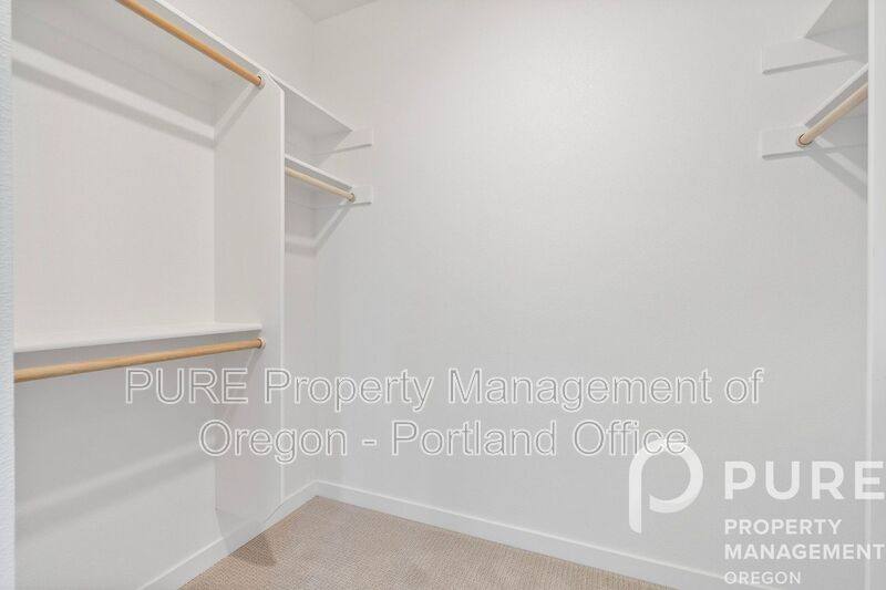 Townhouse for rent at 3736 NE Liberty Terrance, Portland, OR 97211