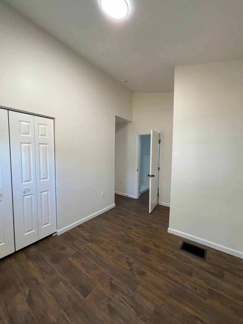 House for rent at 180 E Morrill Ave, Columbus, OH 43207