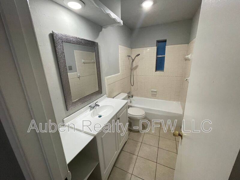 House for rent at 930 Lindy Court, Irving, TX 75060