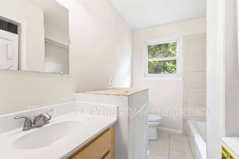 Apartment for rent at 2107 Rondo St #205, Charleston, SC 29414