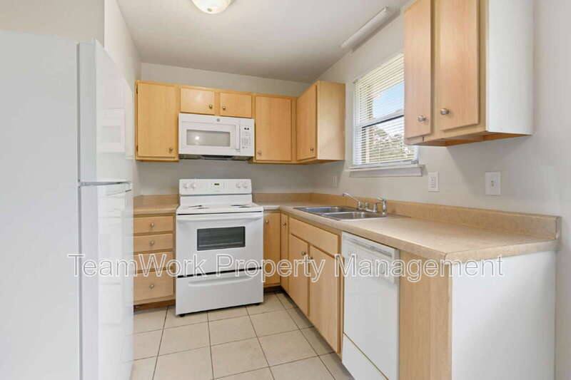 Apartment for rent at 2107 Rondo St #205, Charleston, SC 29414