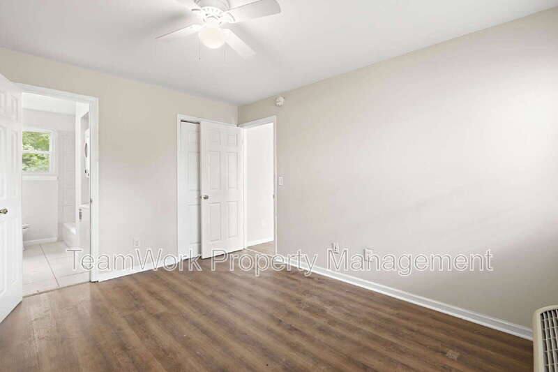 Apartment for rent at 2107 Rondo St #205, Charleston, SC 29414