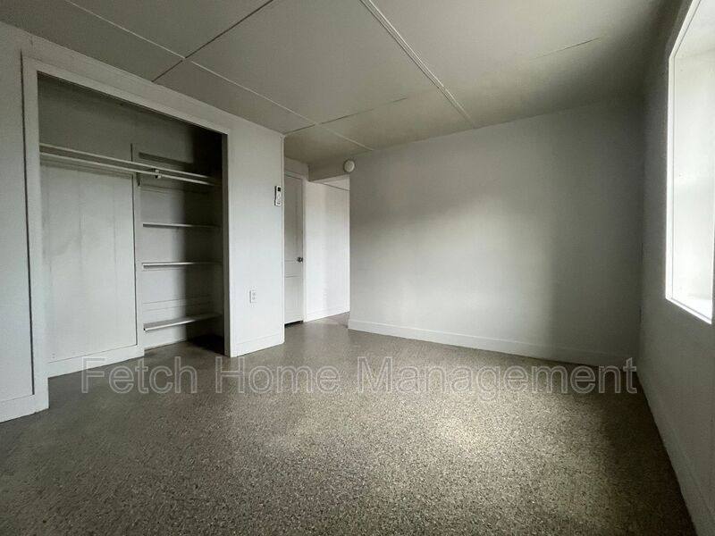 Apartment for rent at 2481 Old Philadelphia Pike #B, Lancaster, PA 17602