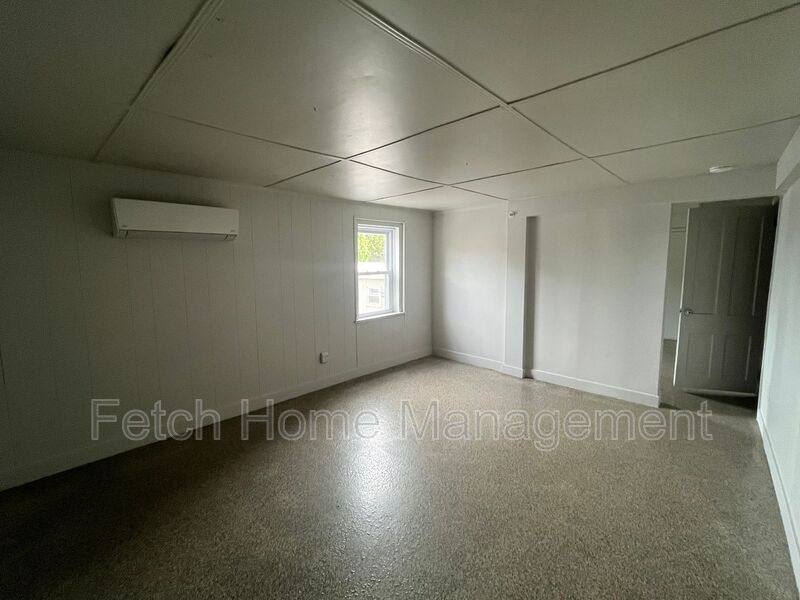 Apartment for rent at 2481 Old Philadelphia Pike #B, Lancaster, PA 17602