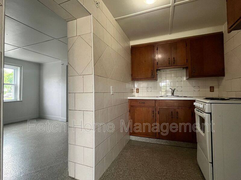 Apartment for rent at 2481 Old Philadelphia Pike #B, Lancaster, PA 17602