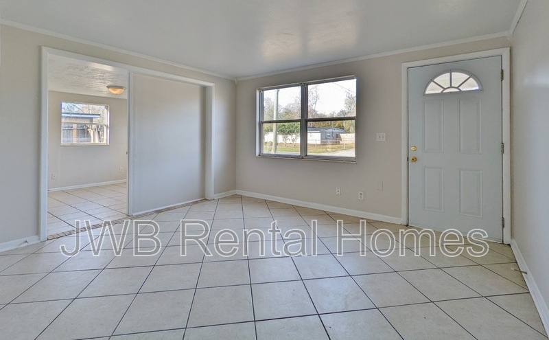 House for rent at 5913 Tampico Rd, Jacksonville, FL 32244
