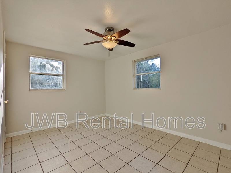 House for rent at 5913 Tampico Rd, Jacksonville, FL 32244