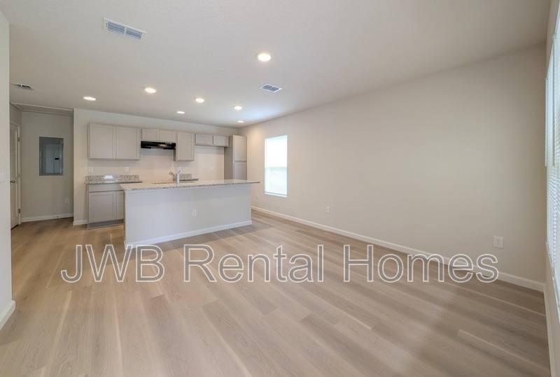 House for rent at 609 30th St E, Jacksonville, FL 32206