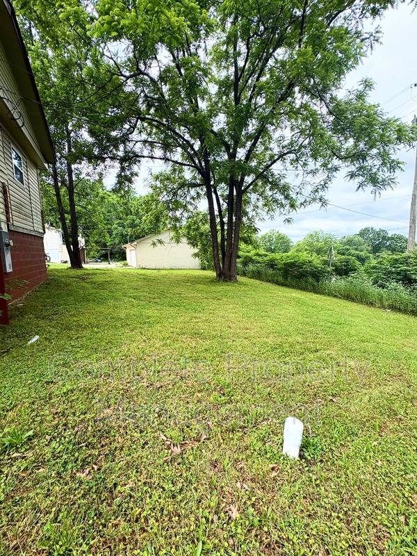House for rent at 704 Ave I, Bessemer, AL 35020