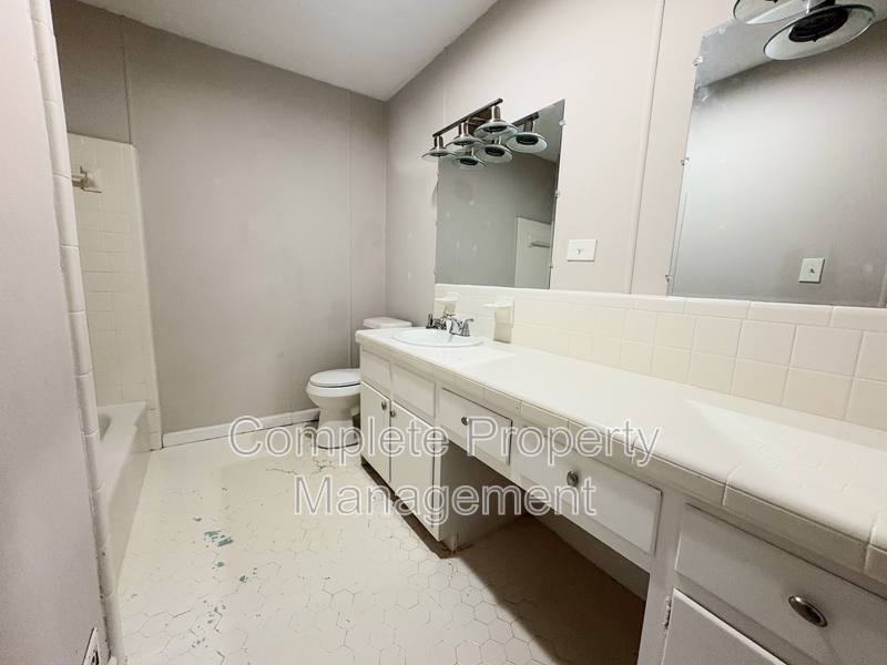 House for rent at 704 Ave I, Bessemer, AL 35020