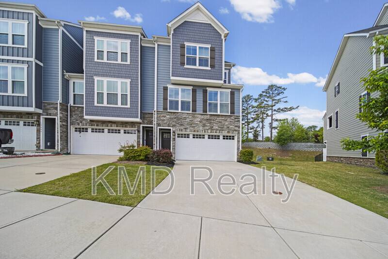 Townhouse for rent at 636 Crudent Rd, Fort Mill, SC 29708