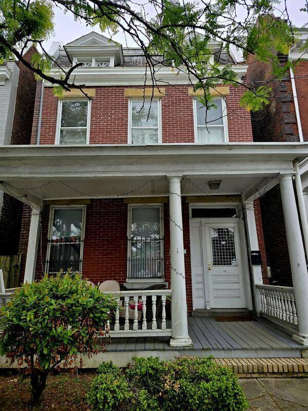 House for rent at 2209 W Main St, Richmond, VA 23220