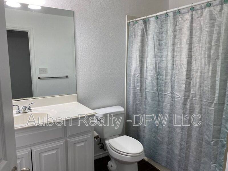 House for rent at 203 W Willow St, Sanger, TX 76266