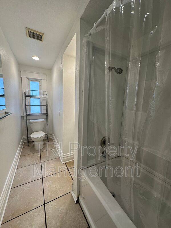 House for rent at 2020 10th Ave #4A, Greeley, CO 80631