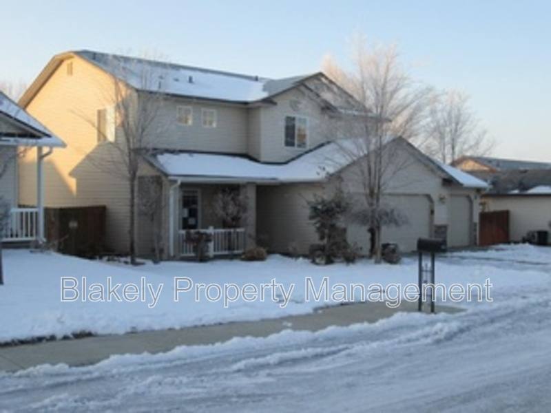 House for rent at 3801 E Sutton Dr, Nampa, ID 83686