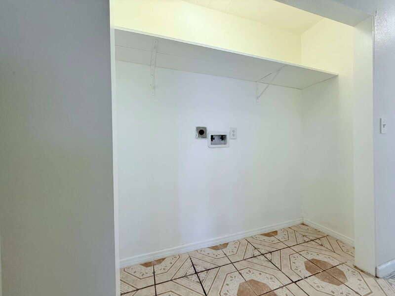 Apartment for rent at 8462 Zamora Ave, Los Angeles, CA 90001