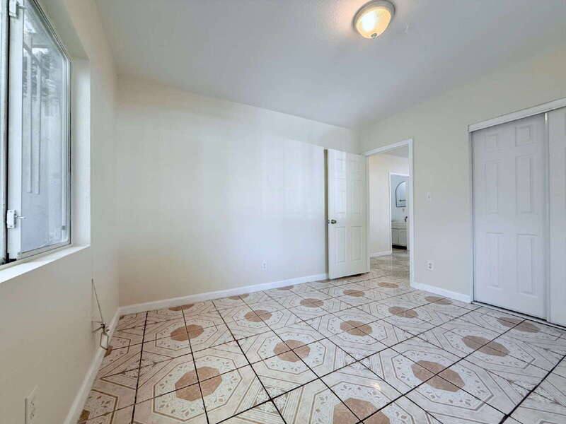 Apartment for rent at 8462 Zamora Ave, Los Angeles, CA 90001