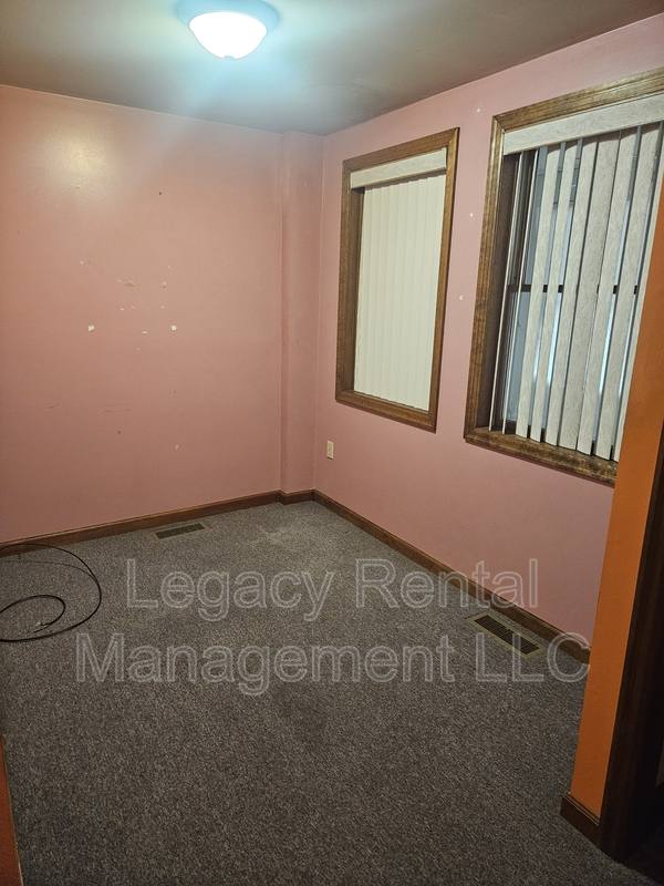 Apartment for rent at 341 W 20th St #A, Hazleton, PA 18201
