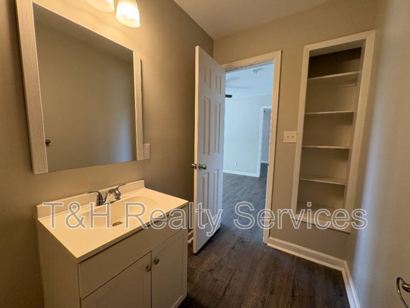 Apartment for rent at 2924 S County Rd 1050 E 7, Indianapolis, IN 46231