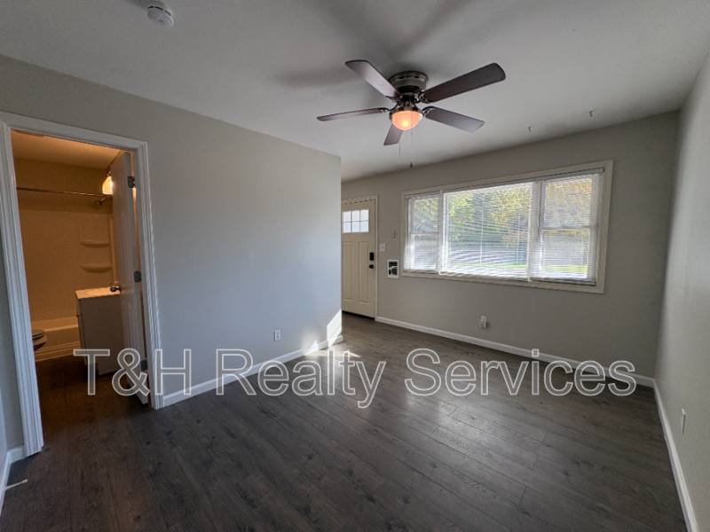 Apartment for rent at 2924 S County Rd 1050 E 7, Indianapolis, IN 46231
