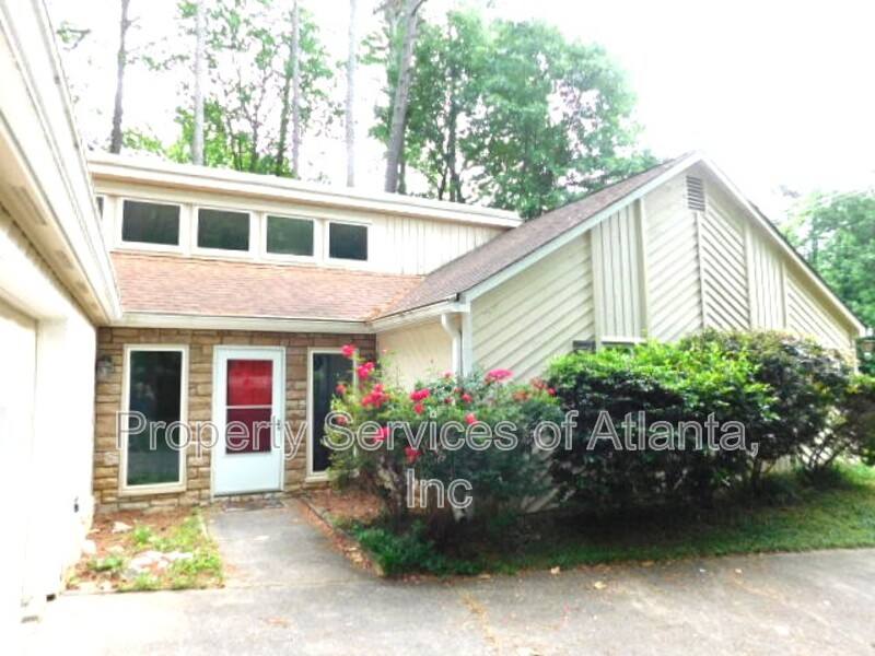 House for rent at 1710 Pine Rd, Marietta, GA 30062