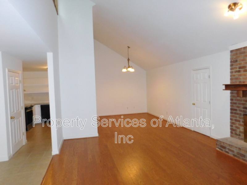 House for rent at 1710 Pine Rd, Marietta, GA 30062