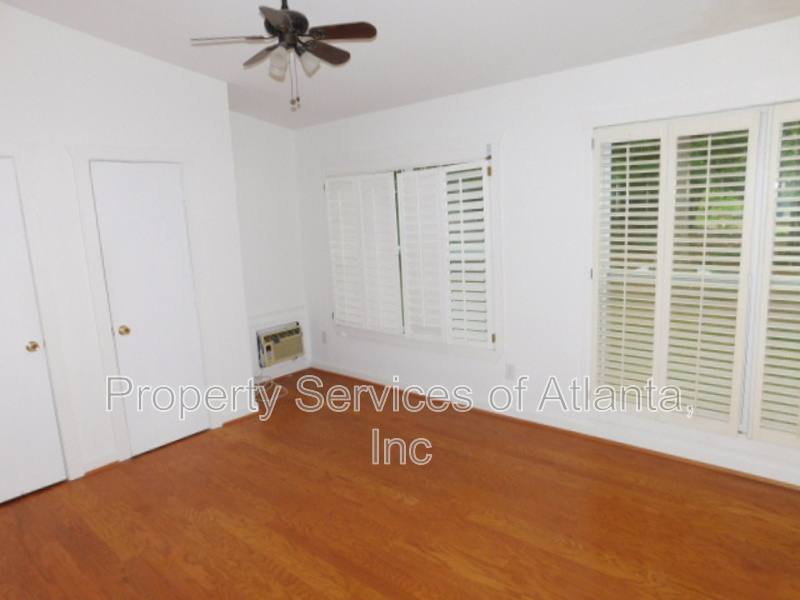 House for rent at 1710 Pine Rd, Marietta, GA 30062