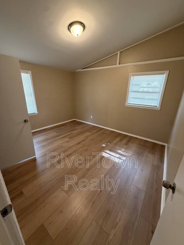 House for rent at 4825 Bridgedale Ave, Memphis, TN 38118