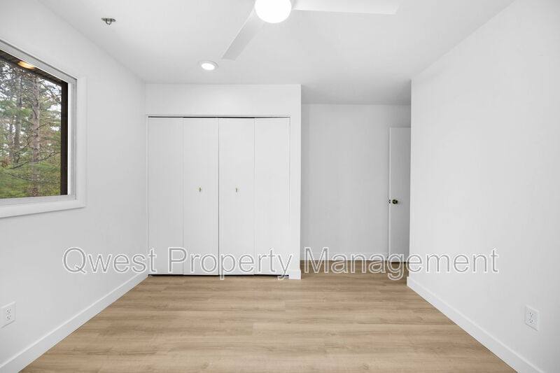 Apartment for rent at 3477 Blackwood Dr, Traverse City, MI 49686