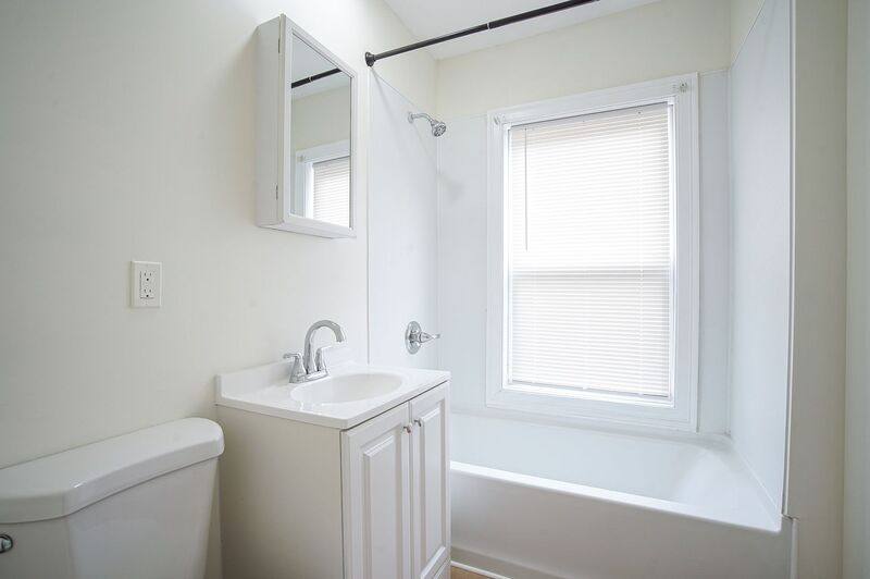 Apartment for rent at 87 Quincy St #2R, Springfield, MA 01109