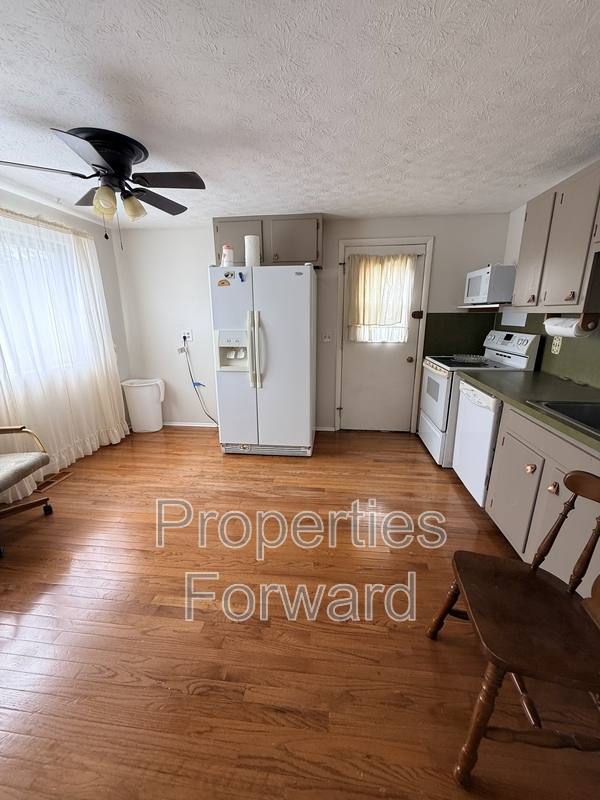 House for rent at 873 Allison Dr, Columbus, OH 43207