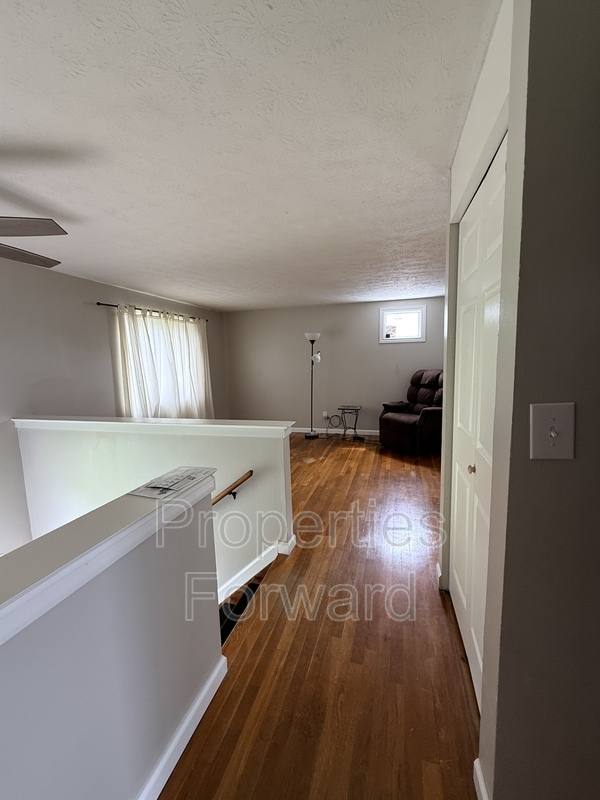 House for rent at 873 Allison Dr, Columbus, OH 43207