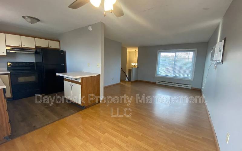 House for rent at 1702 2nd Ave E, West Fargo, ND 58078