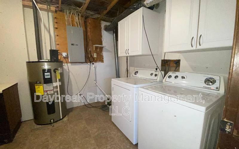 House for rent at 1702 2nd Ave E, West Fargo, ND 58078