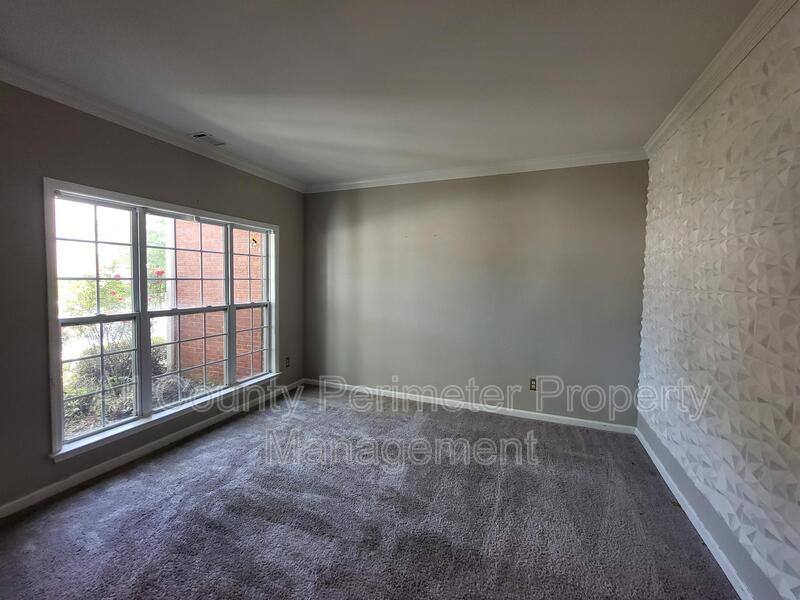 House for rent at 380 Simonton Crest Dr, Lawrenceville, GA 30045