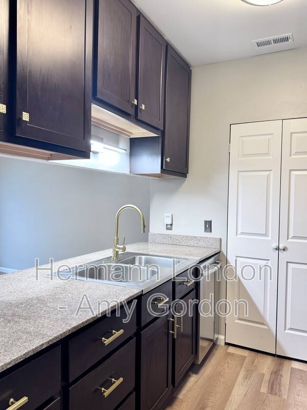 Condo for rent at 2336 Rutger #C, Saint Louis, MO 63104